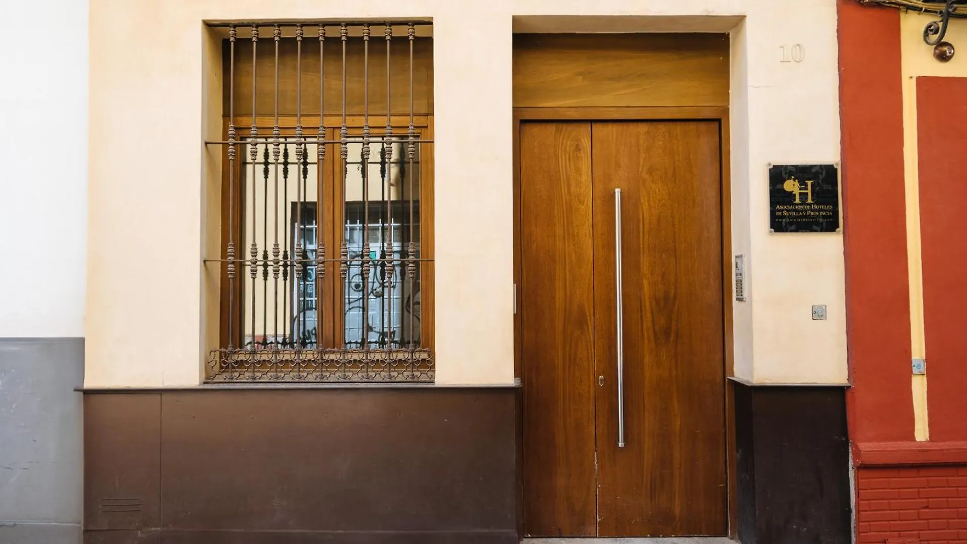 Apartamentos La Vistosona Sevilla 0*,