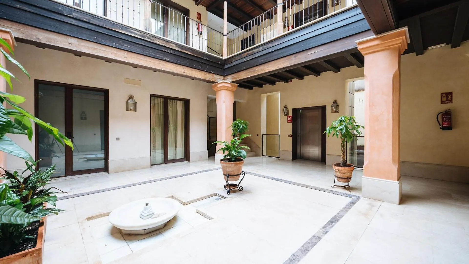 Apartamentos La Vistosona Sevilla Apartment