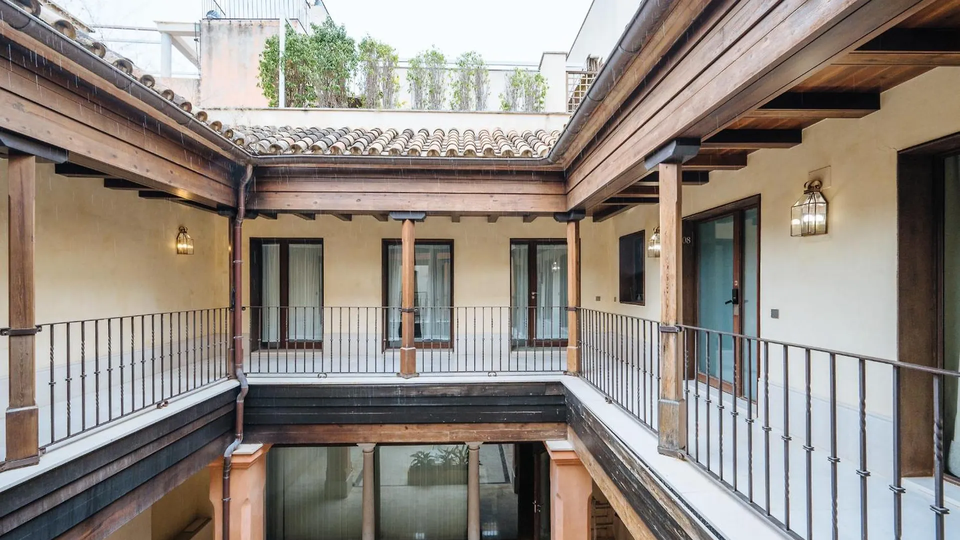 Apartamentos La Vistosona Seville Spain