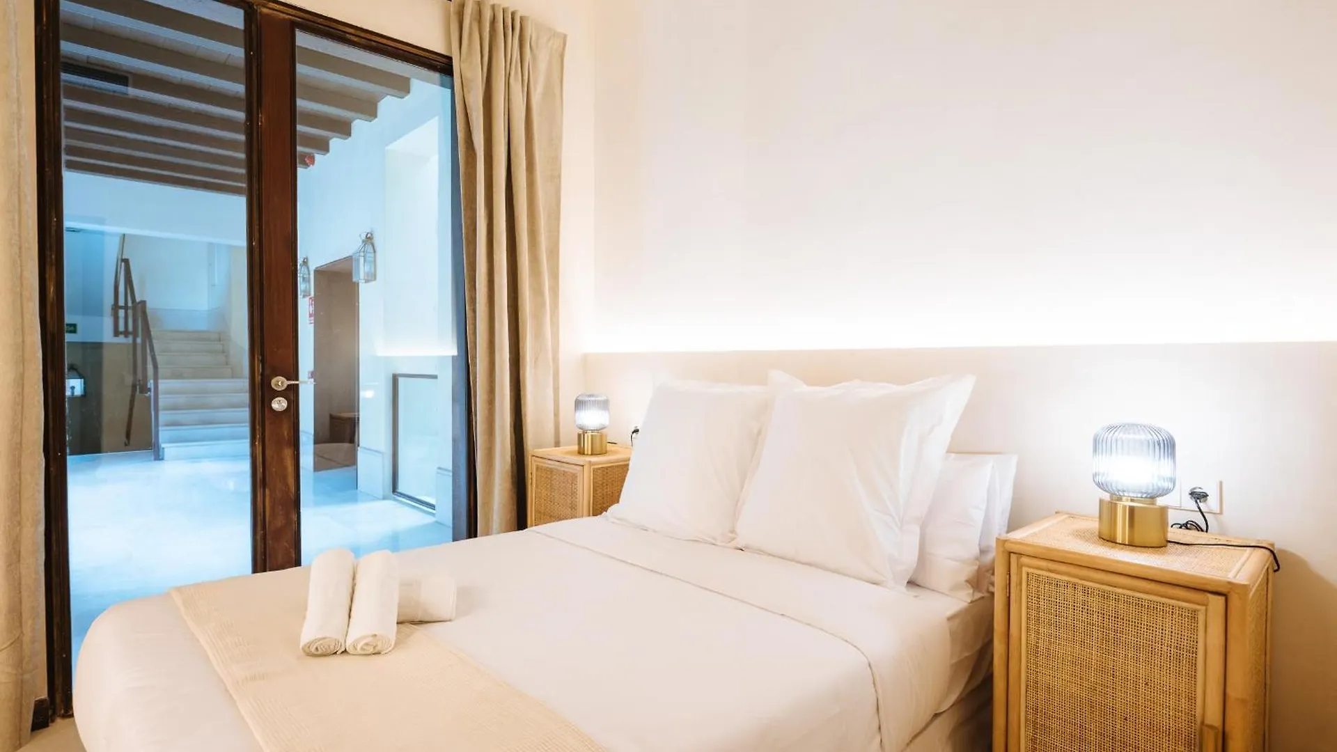 Apartamentos La Vistosona Seville 0*,  Spain